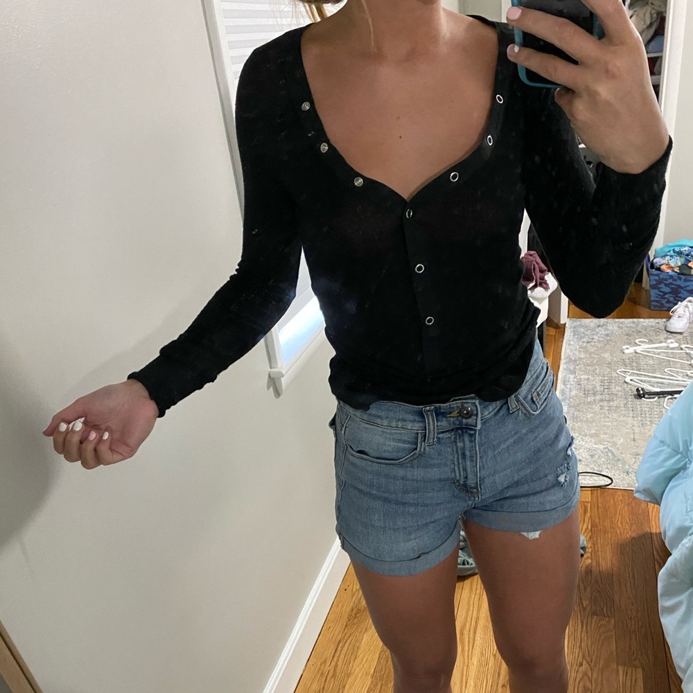 Women’s tops